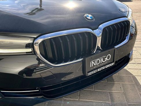 Used 2023 BMW 530i w/ Convenience Package image 30