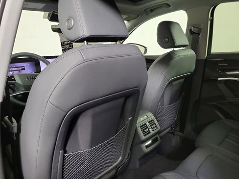 New 2026 Audi Q5 Premium Plus image 14