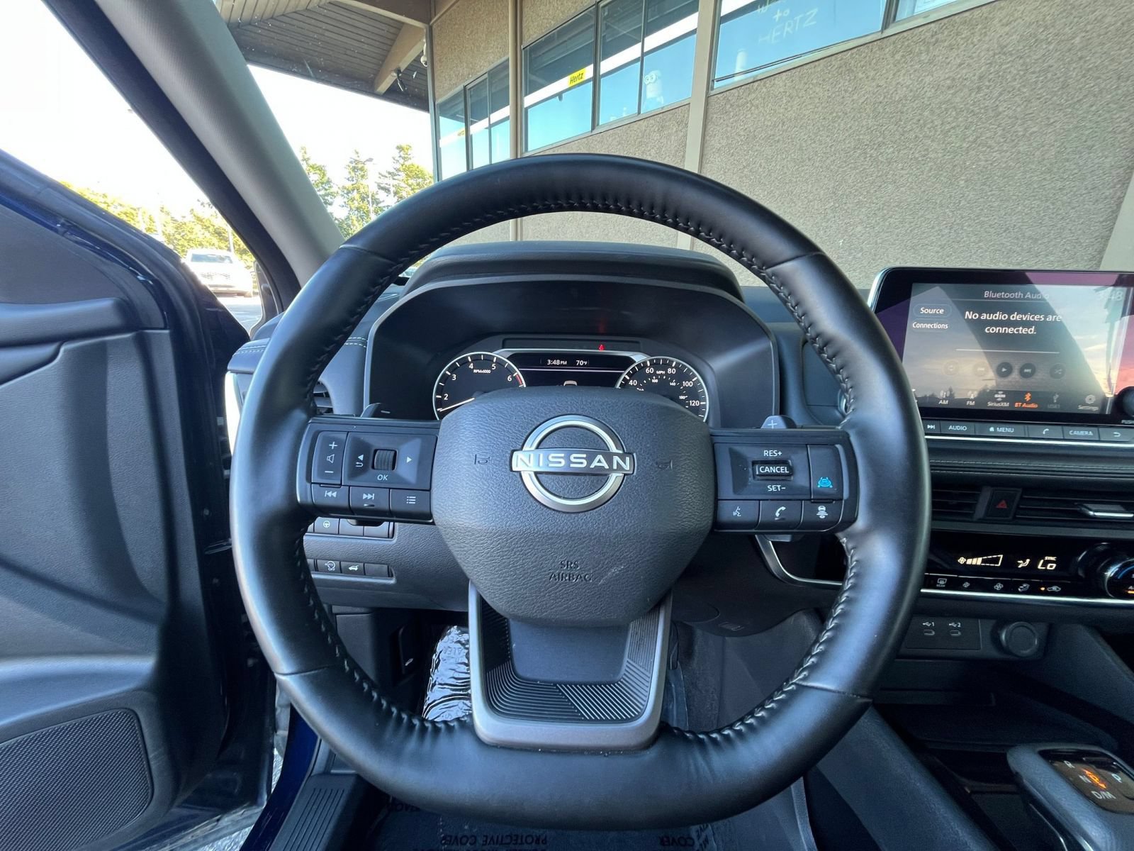 Used 2025 Nissan Rogue SV AWD/4WD image 29