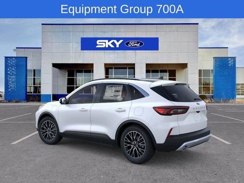 New 2025 Ford Escape SE image 4