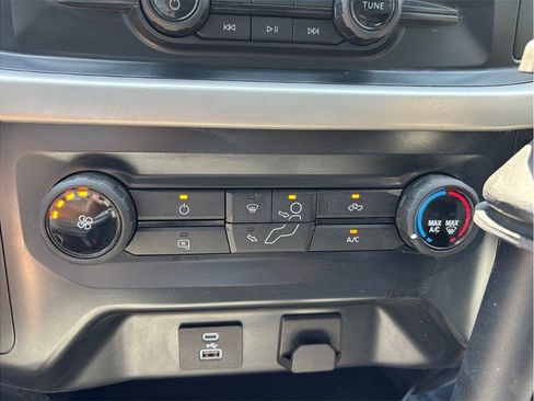 Used 2022 Ford F150 XL w/ Equipment Group 101A High RWD image 24