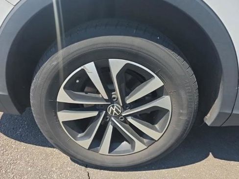 Used 2022 Volkswagen Tiguan S AWD/4WD image 6