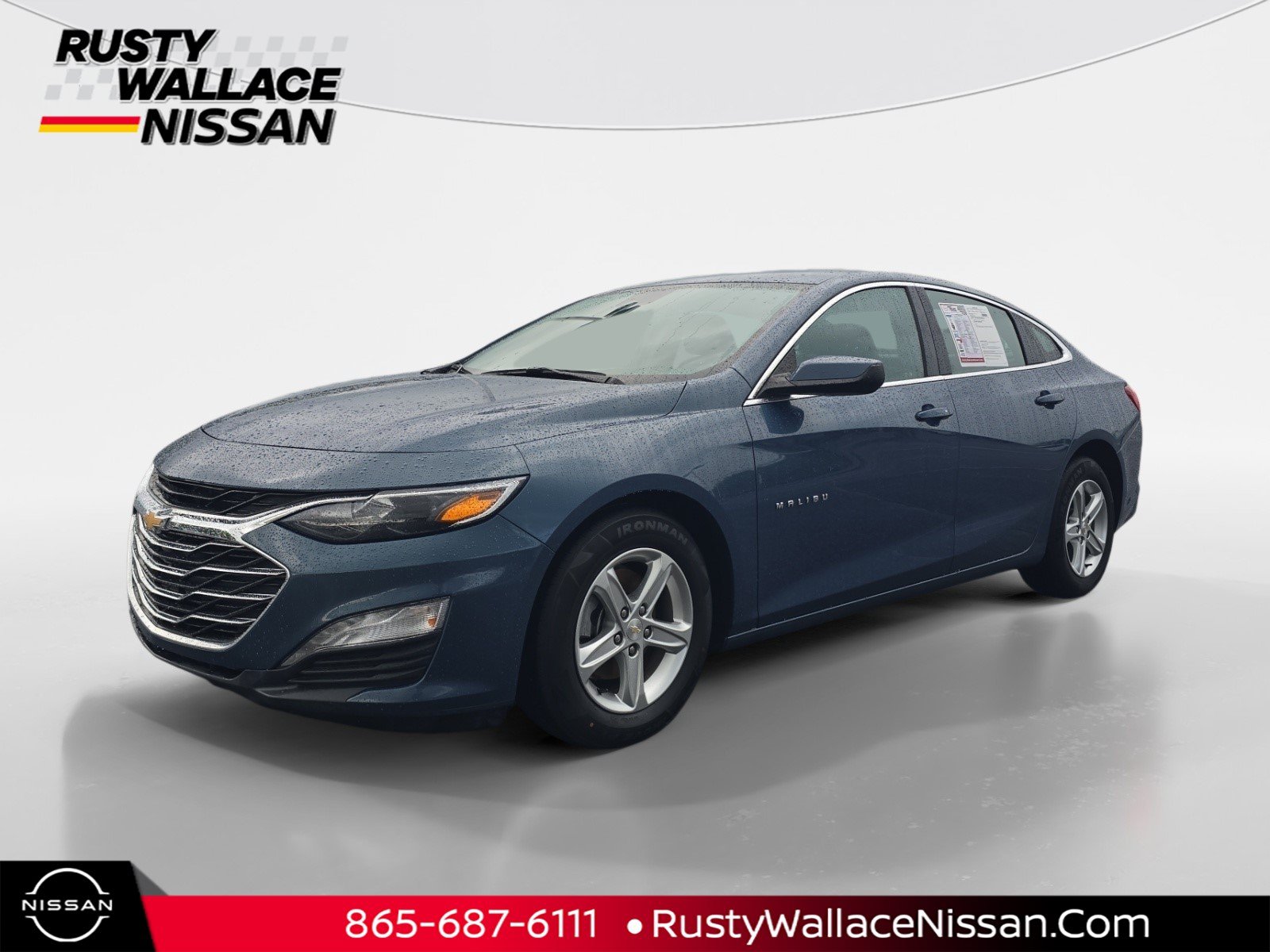 Used 2024 Chevrolet Malibu LT FWD image 1