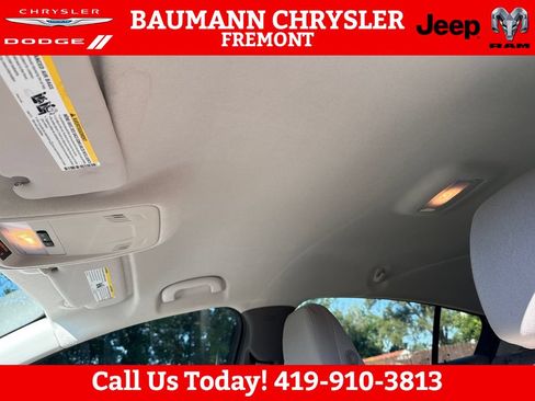 Used 2018 Chevrolet Cruze LS FWD image 17