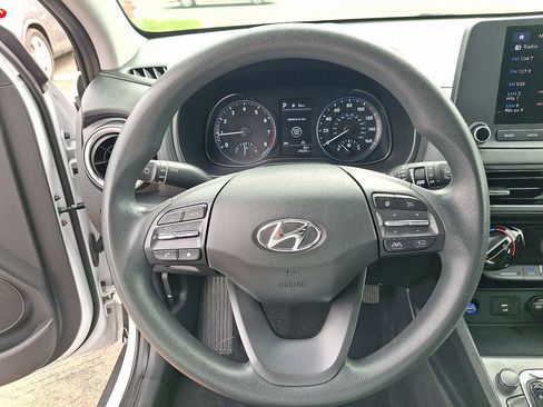 Used 2023 Hyundai Kona SEL AWD/4WD image 19