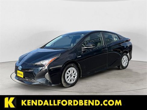Used 2016 Toyota Prius Two image 1