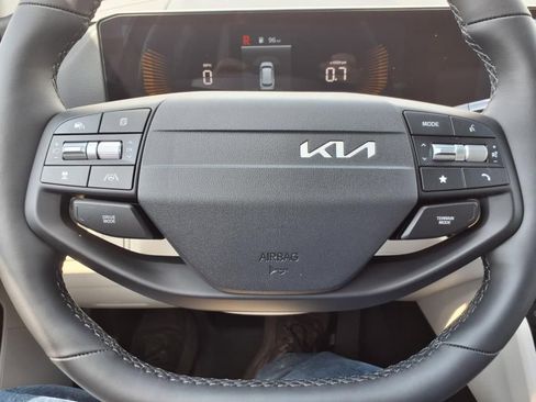 New 2026 Kia Sportage EX w/ EX Panorama Roof Package image 25