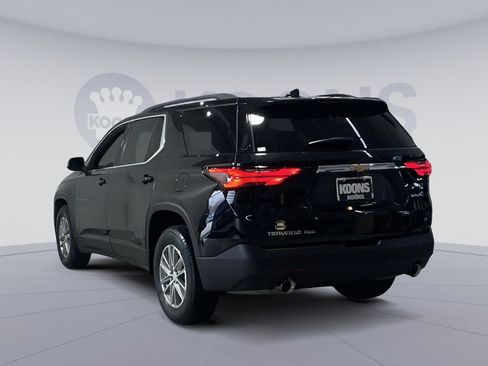Used 2023 Chevrolet Traverse LT image 14