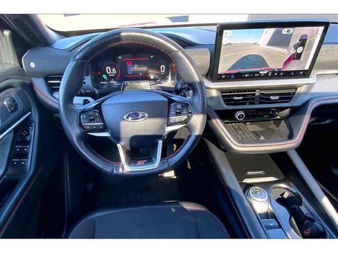 Used 2025 Ford Explorer ST AWD/4WD image 5