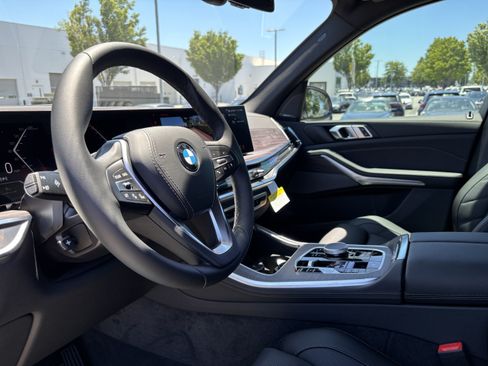 New 2026 BMW X5 sDrive40i w/ Premium Package RWD image 17