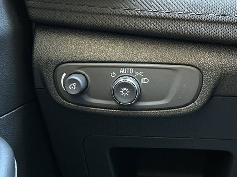 Used 2024 Chevrolet TrailBlazer LT w/ LT Cold Weather Package image 30