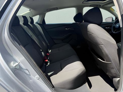 Used 2023 Honda Accord EX image 12