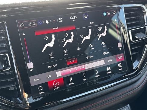 Used 2025 Dodge Durango GT image 20