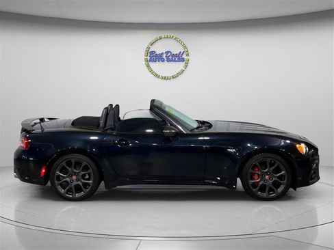 Used 2017 FIAT 124 Spider Abarth RWD image 6