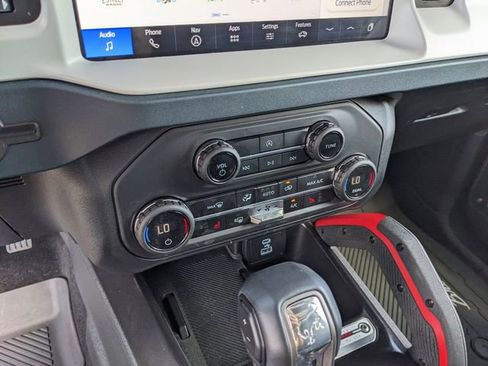 Used 2025 Ford Bronco Heritage Edition image 23