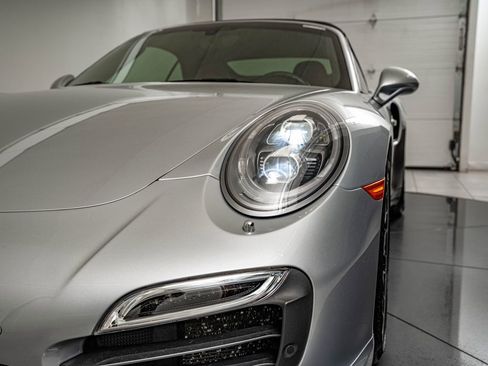 Certified 2014 Porsche 911 Turbo S AWD/4WD image 17
