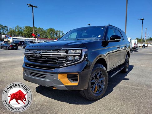 Certified 2025 Ford Expedition Tremor image 1