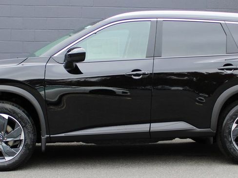 New 2026 Nissan Rogue SV w/ SV Premium Package image 2