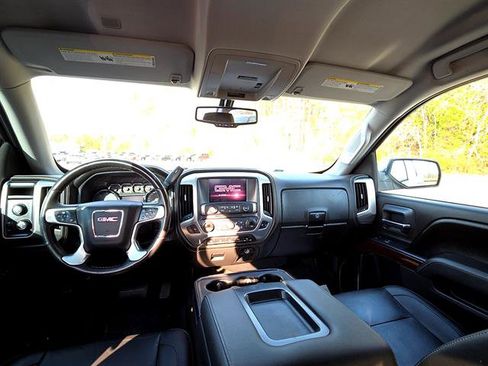 Used 2017 GMC Sierra 1500 SLT w/ SLT Preferred Package image 4