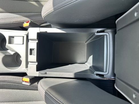 Used 2024 Subaru Crosstrek 2.0i Premium AWD/4WD image 21