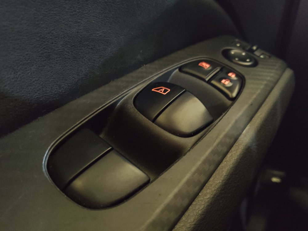 Used 2024 Nissan Altima 2.5 S FWD image 27
