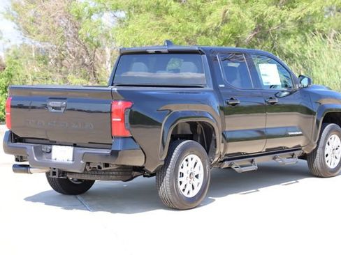 New 2026 Toyota Tacoma SR5 RWD image 8