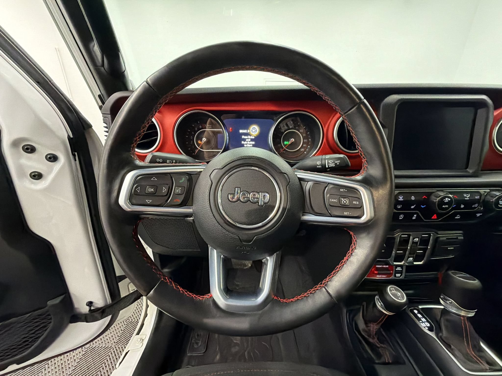 Used 2020 Jeep Gladiator Rubicon AWD/4WD image 13