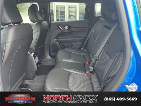 New 2026 Jeep Compass Latitude AWD/4WD image 11