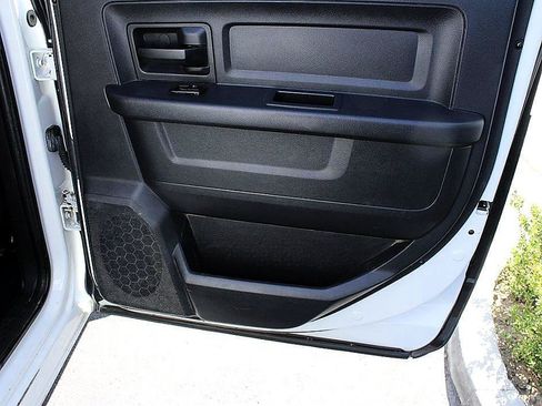 Used 2012 RAM 5500 4x4 Crew Cab w/ Cold Weather Group image 20