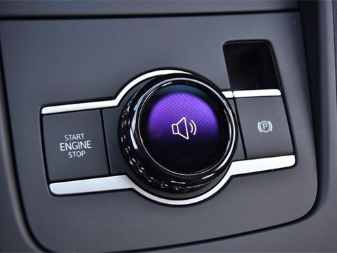 New 2026 Volkswagen Tiguan SE image 16