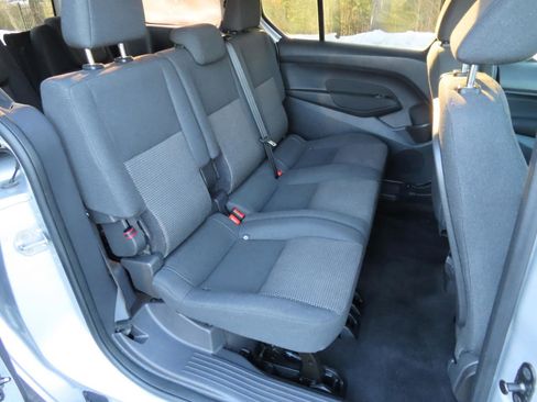 Used 2018 Ford Transit Connect XL image 12