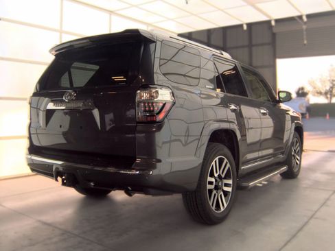 Used 2020 Toyota 4Runner Limited RWD image 3