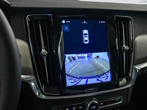 Certified 2023 Volvo S90 B6 Plus AWD/4WD image 21