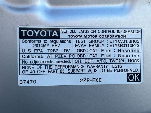 Used 2014 Toyota Prius Two image 28
