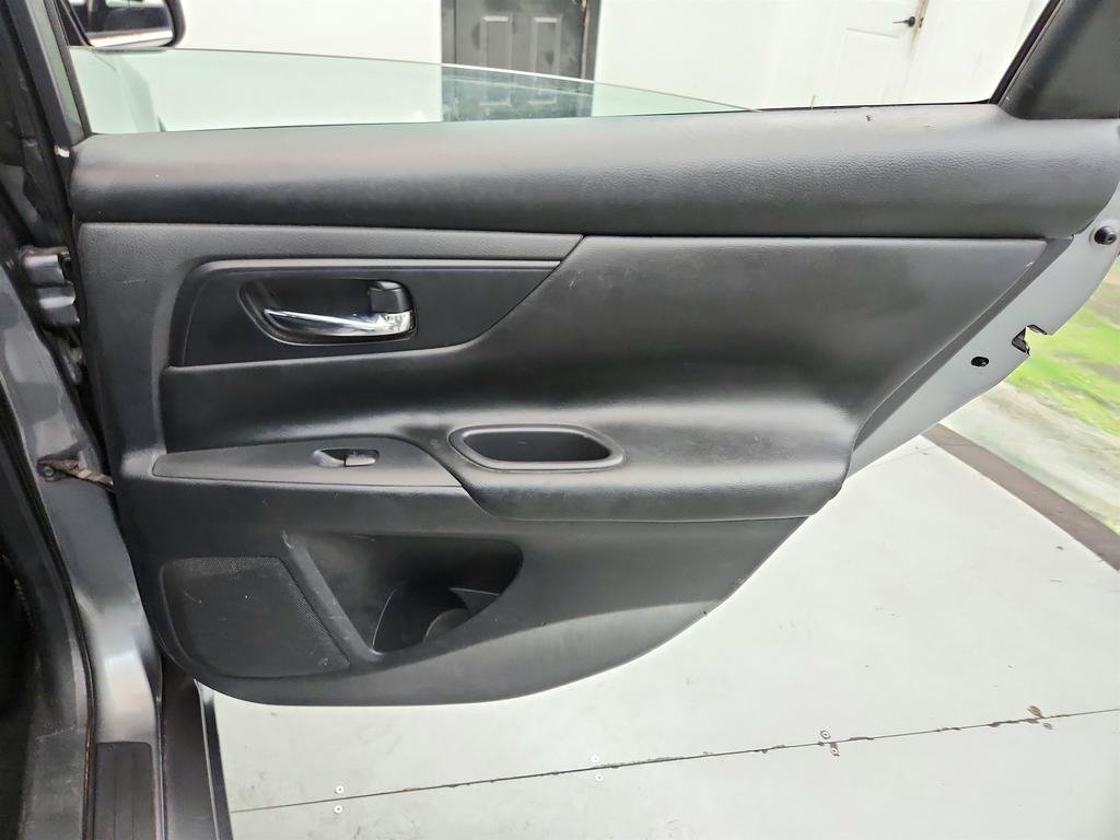 Used 2016 Nissan Altima 2.5 S w/ Power Driver Seat Package FWD image 27