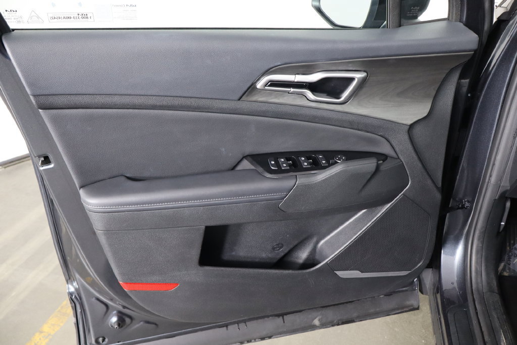 Used 2023 Kia Sportage X-Line w/ X-Line Premium Package AWD/4WD image 19