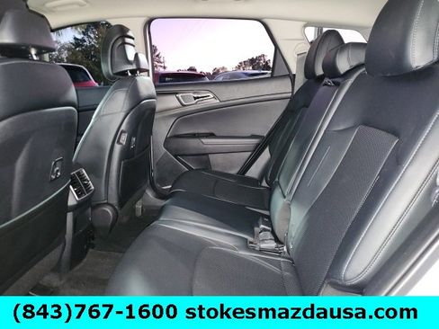 Used 2023 Kia Sportage EX image 21