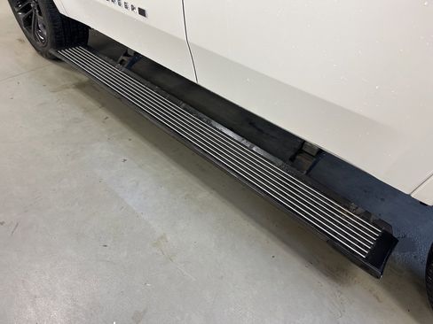 New 2024 Jeep Grand Wagoneer Series II w/ Quick Order Packagew 28T image 16