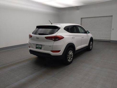 Used 2018 Hyundai Tucson SE image 9