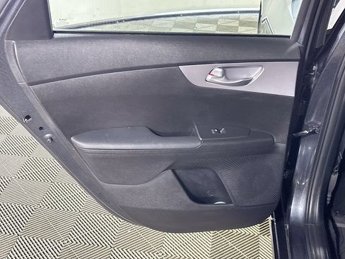 Certified 2023 Kia Forte LXS FWD image 19