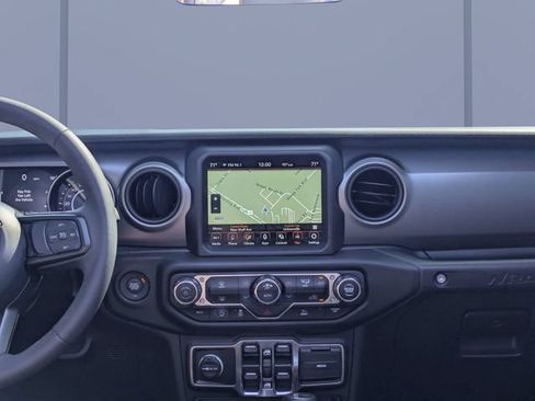 Used 2023 Jeep Wrangler Unlimited Sport w/ Sun And Sound Package AWD/4WD image 18