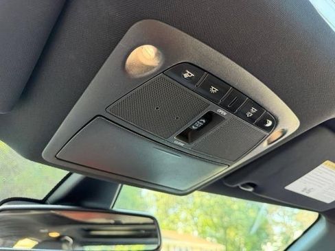 Used 2019 Nissan Maxima SR w/ Premium Package FWD image 38