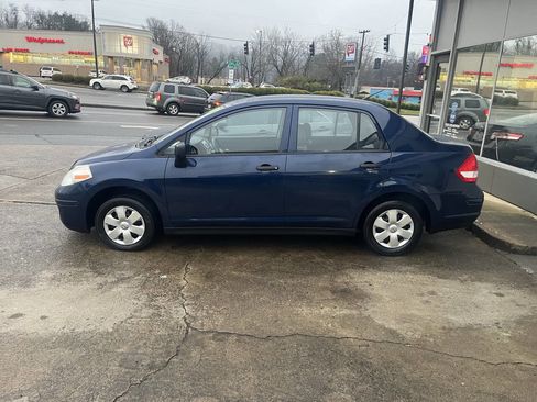 Used 2009 Nissan Versa Sedan image 1