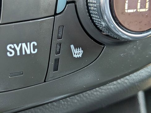 Used 2023 Chevrolet Traverse LT AWD/4WD image 23