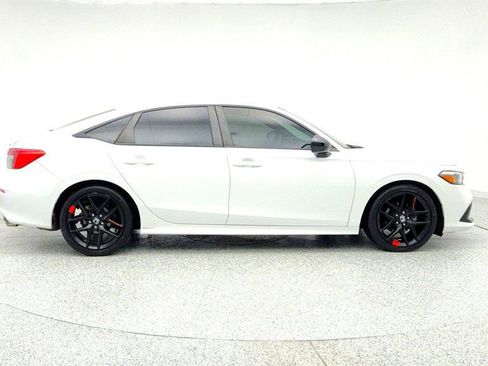 Used 2022 Honda Civic Sport image 4