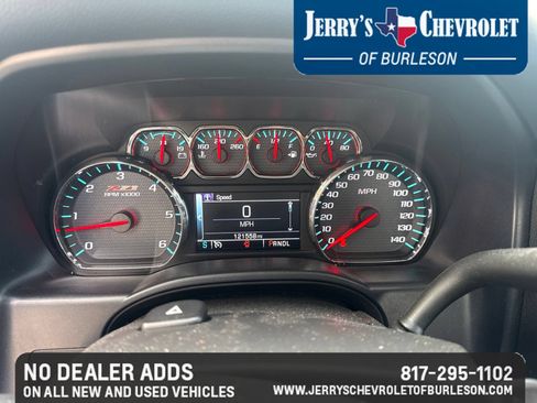 Used 2018 Chevrolet Silverado 1500 LT w/ Texas Edition AWD/4WD image 9
