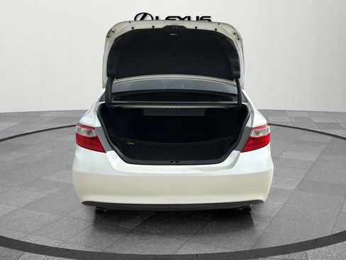 Used 2017 Toyota Camry XSE image 14