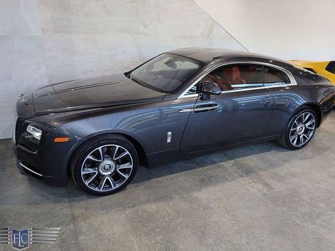 Used 2019 Rolls-Royce Wraith image 43