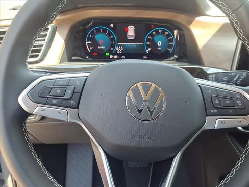 New 2026 Volkswagen Atlas SE FWD image 15