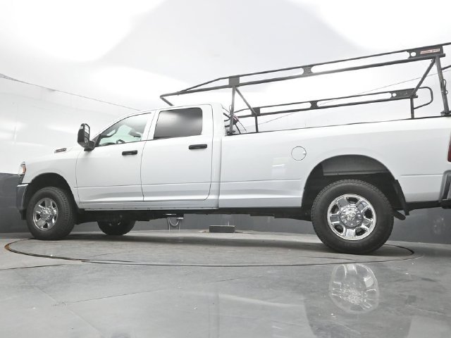 Used 2024 RAM 2500 Tradesman w/ Chrome Appearance Group AWD/4WD image 36
